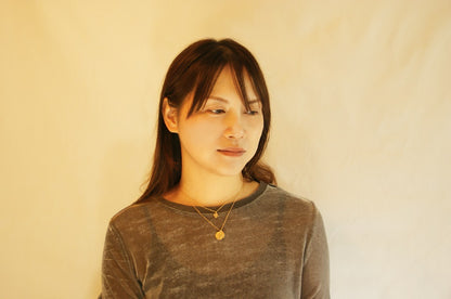 【新商品】Land of Natureゴールドコインネックレス（文字: Peace 平和）