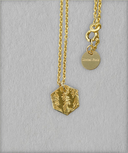 お守りチェーンネックレス